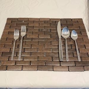 Photo of Wood Placemats w/ 8-Person OneidaCraft Flatware Set (DR-SS)