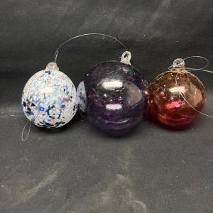 Photo of Blown Glass Ornaments (BS-MG)