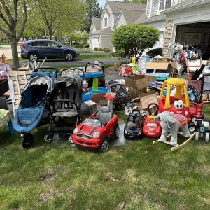 Photo of Multiple family huge sale