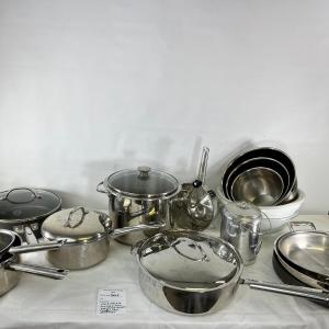 Photo of High quailty cookware in good condition