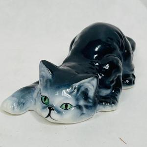 Photo of Cats of Character Cat Crouching Cat Danbury Mint