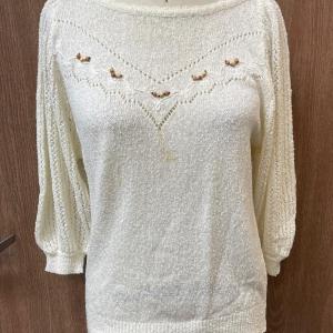 Photo of Erika size 42 Vintage Sweater with wood bead design on front