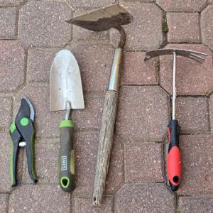 Photo of Hand Gardening Tools