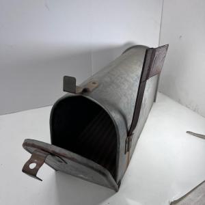 Photo of U.S, Steel metal post mount Mailbox with flag