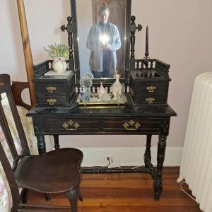 Photo of Vanity with Chair