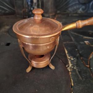 Photo of mini fondue pot