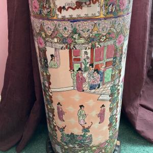 Photo of LOT 119: Chinese Chinoisiere Famille Cylinder Umbrella Holder / Vase with Wooden