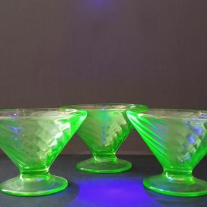 Photo of LOT 107: Uranium Glass Swirl Pattern Sherbert Glasses