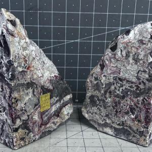Photo of Crazy Lace Agate Book ENDS 