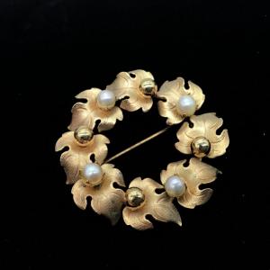 Photo of Pearl Brooch ? Gold Tone