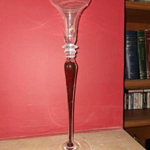 Photo of hungarian candle holder red base
