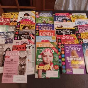 Photo of HUGE Collection of Large print Readers digest back issue magazines