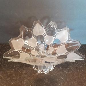 Photo of Beautiful Art glass Crystal glass industries Romania Crystal Moravia petal Patte