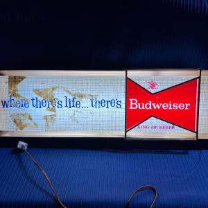 Photo of Vintage 1961 Budweiser Fluorescent Bar Light 26” x 8” x 4”