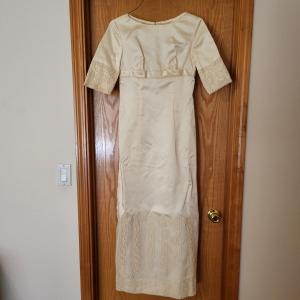 Photo of Vintage Wedding Dress Ivory Color Tailored Size 6