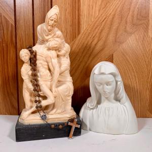 Photo of LOT 73: Vintage Religion Collection: Boehm Porcelain Virgin Mary Madonna Bust, T