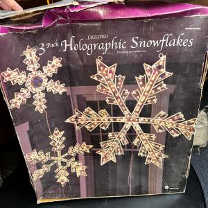 Photo of 3 Pack Holographic Snowflakes