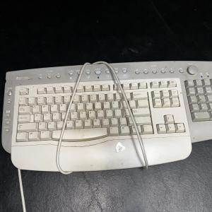 Photo of HP 6511-SU Multimedia USB Keyboard Retro Vintage PC Hardware
