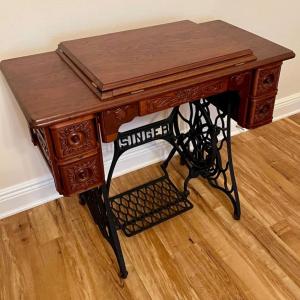 Photo of Vintage singer sewing machine table