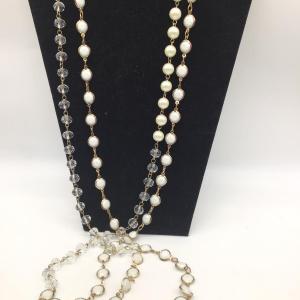 Photo of Unique Crystal Faux Pearl Faux Milk Glass Style Flapper Necklace ?