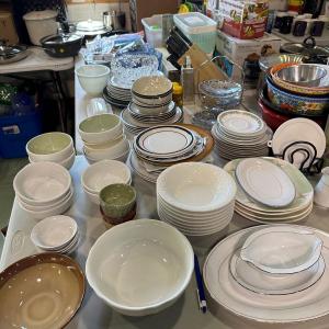 Photo of HUGE Indoor Rummage Sale With THOUSANDS of Items!! Must See!!