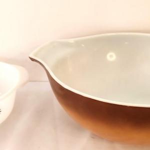 Photo of Lot #33 Vintage Pyrex Mixing Bowl & Smaller Fire King Bowl