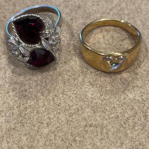 Photo of Sarah Cov silver tone heart ring & gold tone Avon ring