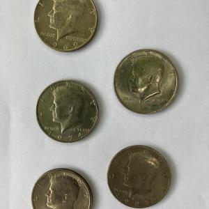 Photo of 5 Kennedy Half Dollars Lot with 1969-D, 2 x 1971-D, 1974 and 1983-D