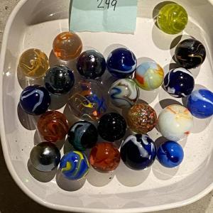 Photo of Lot of 24 Assorted Vintage Large/Shooter Glass Marbles
