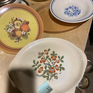 Photo of Lot of Assorted Vintage Ceramic, Melamine, and and Glass Plates