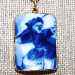 Photo of Vintage "Delft-Style" Blue & White PENDANT (1¼" x 1") on a Gold Tone Necklace C