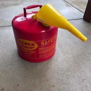 Photo of EAGLE Safety 5 gallon Gas Can with Funnel (2 of 2)