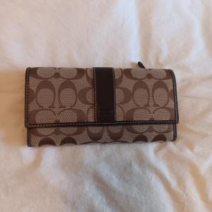 Photo of COACH WALLET