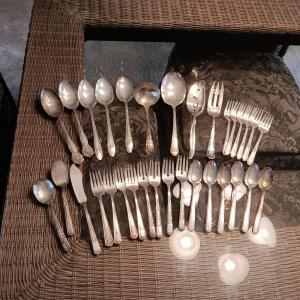 Photo of MISMATCHED ONEIDA TUDOR PLATE AND OTHER SILVER PLATED FLATWARE