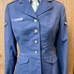 Photo of USAF Women’s Blue Service Dress 1968