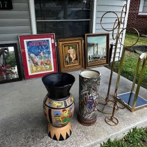 Photo of Antiques, Vintage, Retro, & More in Harahan!