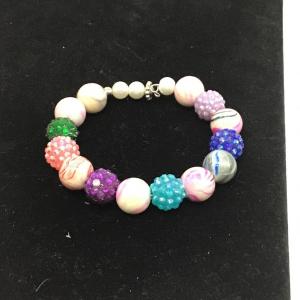 Photo of Colorful beaded bracelet