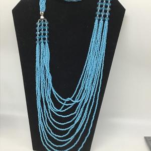 Photo of Long turquoise beaded necklace statement