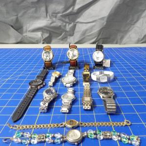 Photo of Lot of 14 Watches