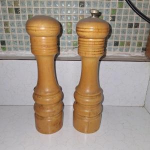 Photo of Tall Wooden S&P