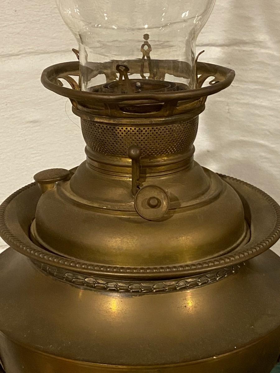 Photo 3 of Antique Brass Fleur de Lis Kerosene/Hurricane Lamp (Possibly Volkmar, No Decorat