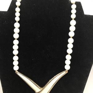 Photo of Vintage enamel Beaded necklace