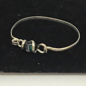 Photo of Fashion Bracelet with blue/green gem
