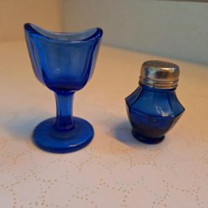 Photo of 2 pc Cobalt blue Shaker & eye wash