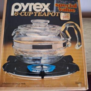 Photo of Pryrex Glass Teapot NOS,NIB