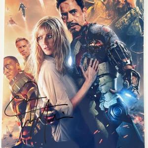 Photo of Iron Man 3 Gwyneth Paltrow signed mini movie poster