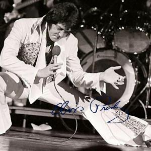 Photo of Elvis Presley facsimile signed photo reprint 