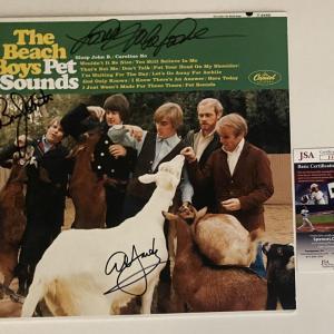 Photo of The Beach Boys Pet Sounds signed album-JSA