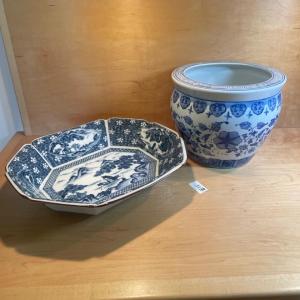 Photo of Asian blue and white ceramic pot and serving dish