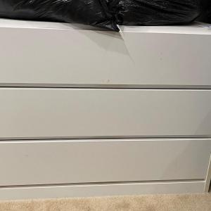 Photo of B23- 3 Drawer Dresser (Reff)
